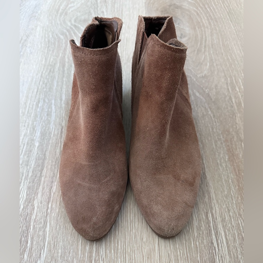 Susina Brown Suede‎ Bootie|Sz 6